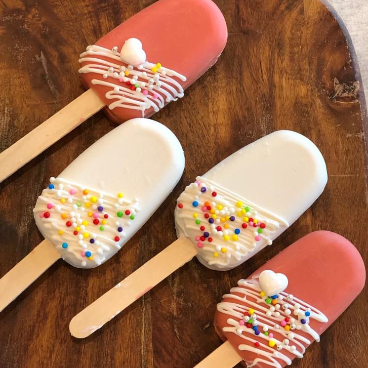 Cakesicles